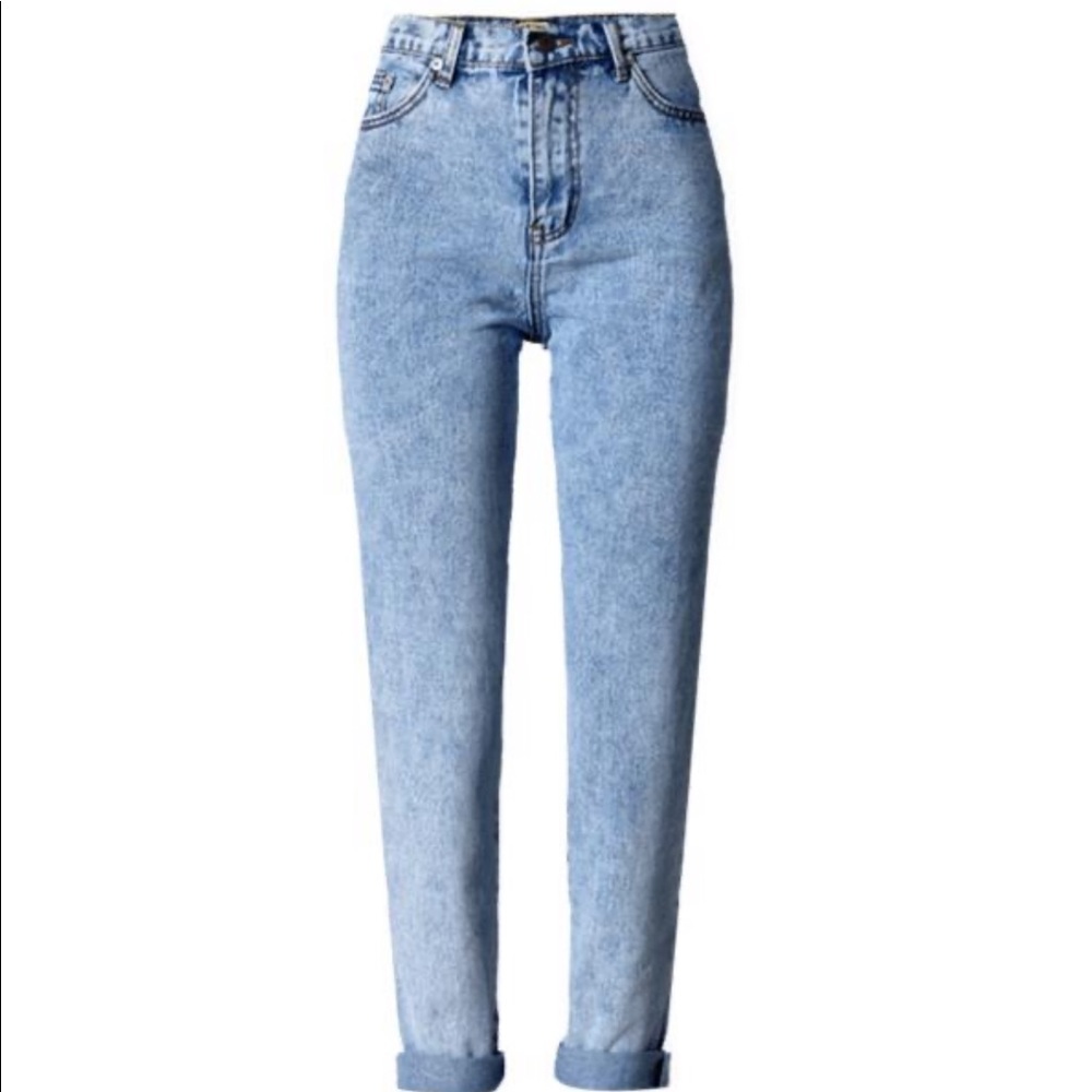 Light Wash High Rise Jeans